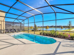 Waterfront Family Mansion w Pool BBQ Games Room