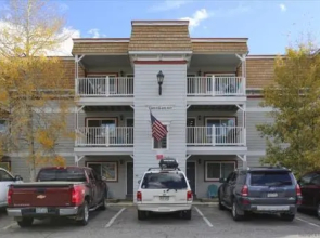 Tannhauser Condominiums