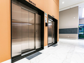 Studio Moderno Com Piscina No Rooftop #corg01