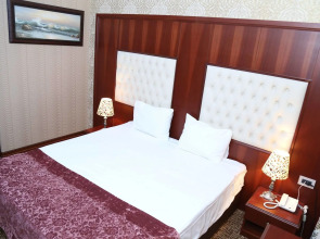 Отель Clover Hotel Baku