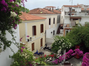 Mouria Hotel