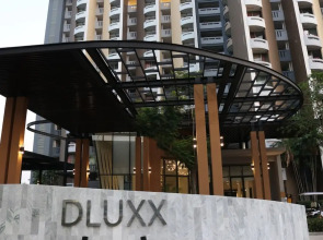 D-Luxx