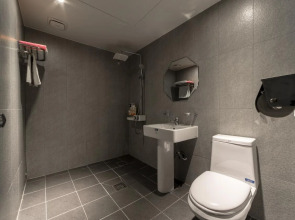 No.25 Hotel Gimpo Airpot