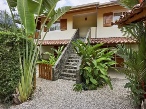 Costa Riki Apartments