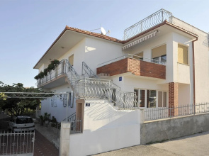 Apartments Mise