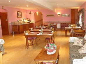 Hillview Lodge