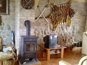 House Angelino Anielino