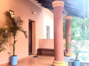 HERITAGE 7BHK VILLA WITH PRIVATE POOL close to BAGA BEACH