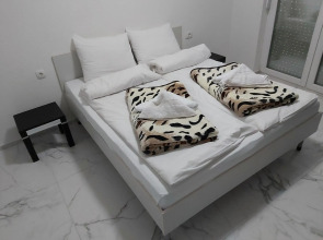 Xxl Apartament City Centar 1