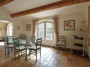 Provencal Air-conditioned Villa With Private Pool and Stunning Views