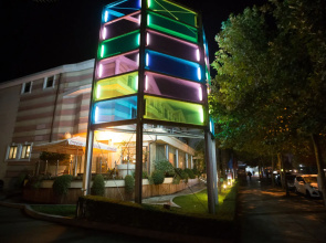 Diplomat Hotel & SPA