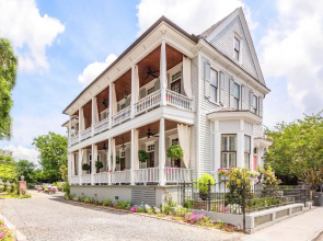 154 D Spring Street - 2 BR / 1 BA Holiday home 2