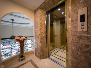 Saigon By Night Luxury Hotel