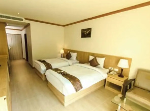 Airport Beach Hotel Phuket