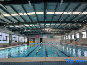 Suide Humanities Hotel (Henan Mechanical and Electrical College)