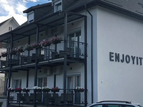 Enjoyit Rooms