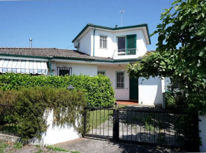 Villa in Caorle Near Spiaggia Tartaruga