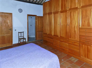 Beautiful Holiday Home in Fulgatore With Swimming Pool