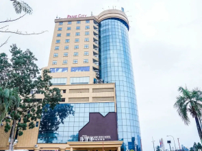 OYO 首都O 89508四季瑞丽酒店(Capital O 89508 Four Seasons Ruili Hotel)