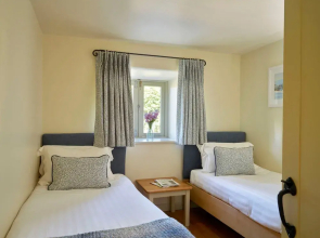 Meavy Cottage