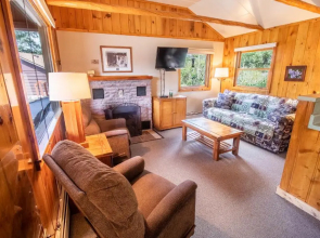 McGregor Mountain Lodge