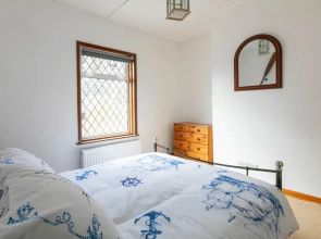 Stylish 2Bd Family Hideaway In Dover