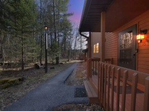 Uncas 16n - Spacious & Scenic Townhome 2 Bedroom Townhouse by The Summit at Gore Mountain
