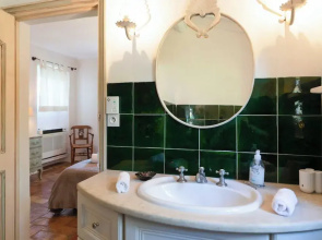 Magnificent House With Swimming Pool - 5br/10p - Gassin