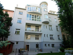 Hotel Arcus Garden