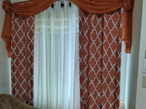 Apt S4, Park View Terrace- Cozy Convenience!