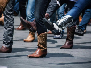 Holiday Inn Express & Suites Eagle Pass by IHG