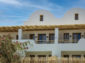 Opalia Suites