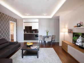 A Blok-Apartment The One