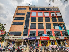 Hotel Comfort by OYO Rooms