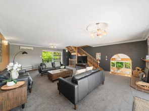 Choice Wharewaka - Wharewaka Holiday Home