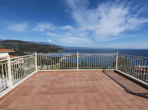 Marathos Sea View Apartments