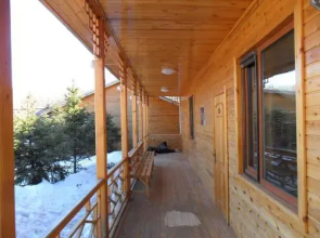 Yabuli Hotspring Woodhouse Hotel