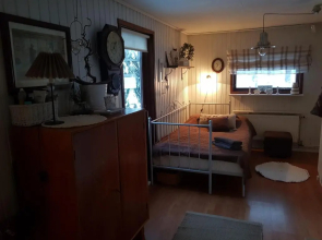 Villa Red House Arctic Circle
