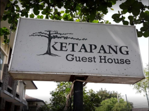 Ketapang Guesthouse Echo Beach Canggu