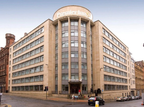 Premier Inn Glasgow City - George Square