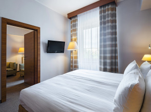 Grand Hotel International