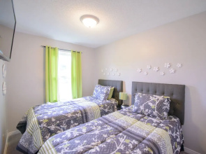 Niagara Stone Retreat