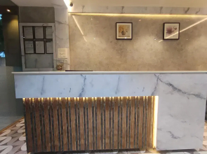 Hotel Moon Lite Residency Marve Malad