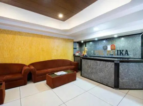 Capital O 63523 Hotel Palika