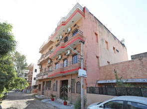Leela Vilas Guest House