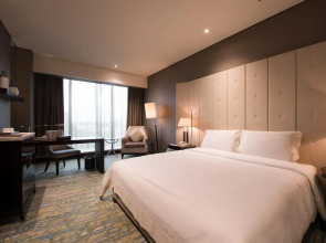 Royal International Hotel