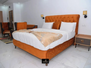 Bi Hotel SARL