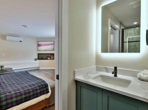 New Killington Studio W/ Kitchenette, Wifi, Tv, Fireplace. Close To Resort On The Shuttle Route. 213 1 Bedroom Condo