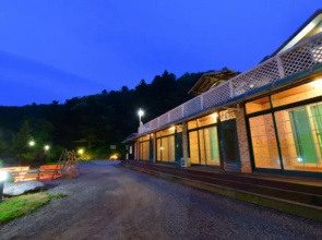 Chuncheon Aisan Tennis Pension