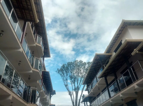 Hotel e Pousada Dona Lídia